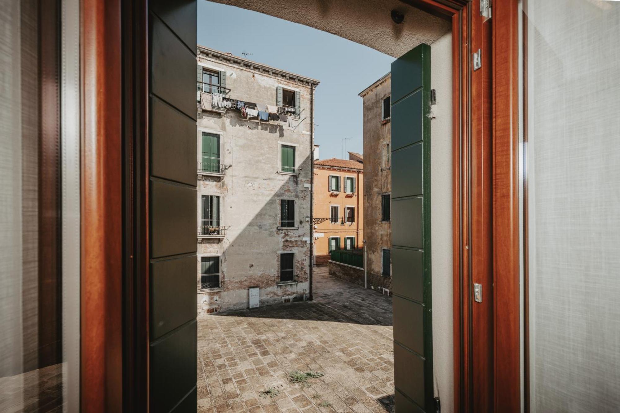 Accogliente Monolocale Veneziano2 Aria Condizionata, Vicino A Campus E Stazione Apartman Kültér fotó